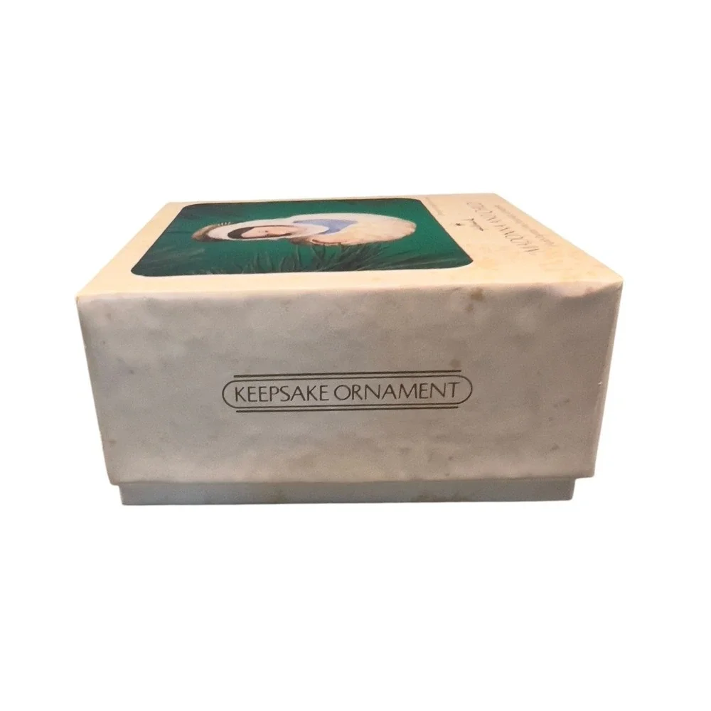 Vintage 1983 Hallmark Keepsake Ornament Madonna Child‎ Porcelain Original Box